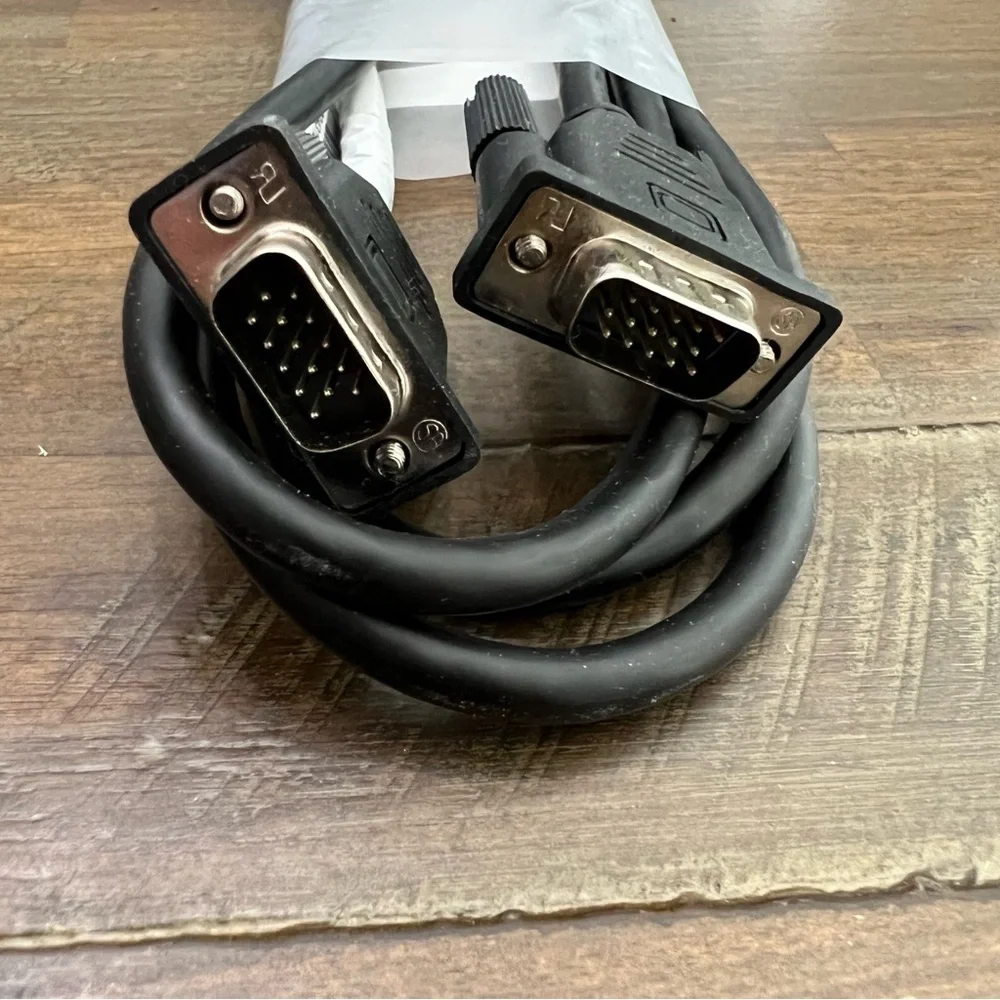 ✅ VGA male to male connector cable NEW
